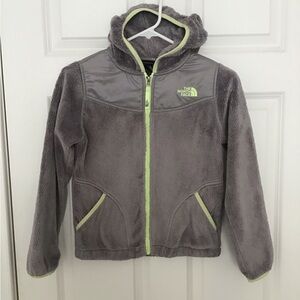 The North Face kids girls Gray fleece Jacket